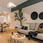 Sama - 2 Bedrooms And Parking In Arroios アパート