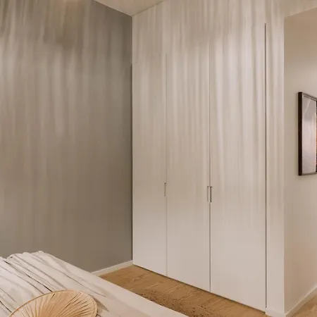 Apartment Sama - 2 Bedrooms And Parking In Arroios Lisbon