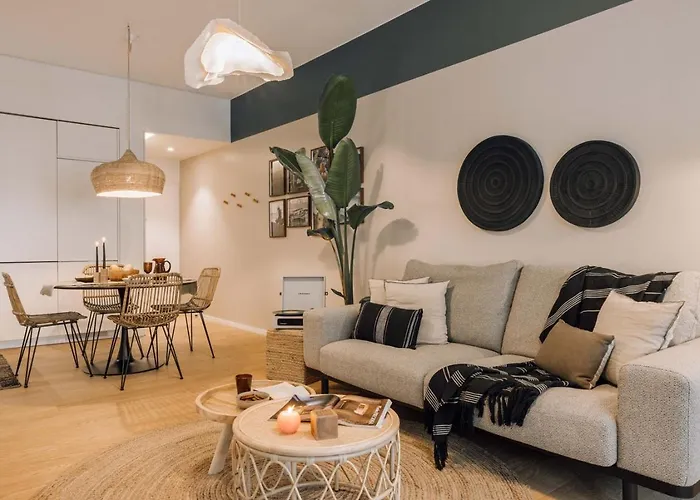 Sama - 2 Bedrooms And Parking In Arroios شقة