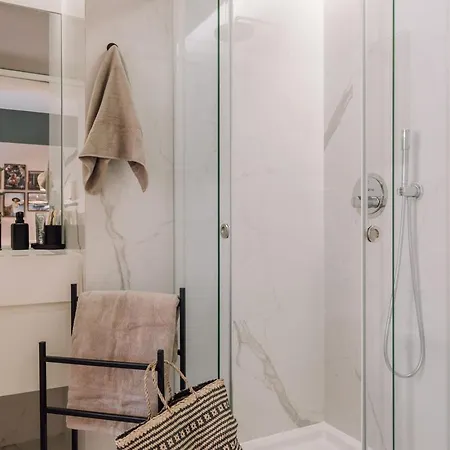 Апартаменты Sama - 2 Bedrooms And Parking In Arroios Лиссабон